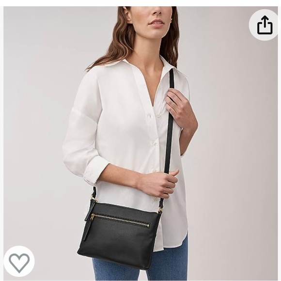 Nwt fossil small black Fiona crossbody - Picture 1 of 3